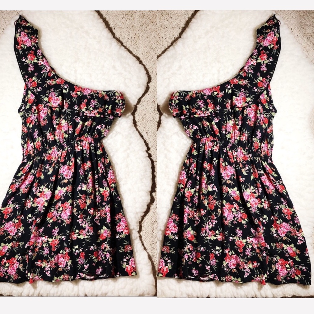 🌸Charlotte Russe Floral Mini Dress